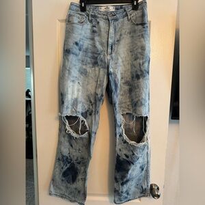 hollister blue bleached ripped jeans